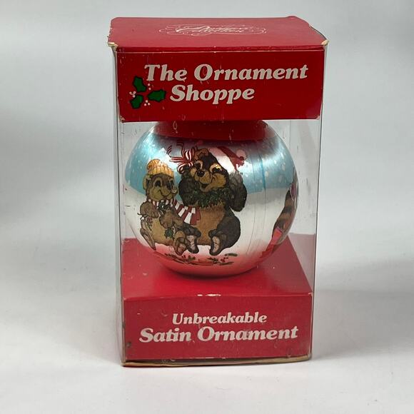 The Ornament Shoppe Satin Ornament Happy Holidays Bear Raccoon Quote Boxed 1980s - Picture 4 of 7
